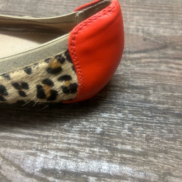 BCBG Generation 7.5 Leopard Print/orange Ballet Flats- good condition with wear - Picture 7 of 11